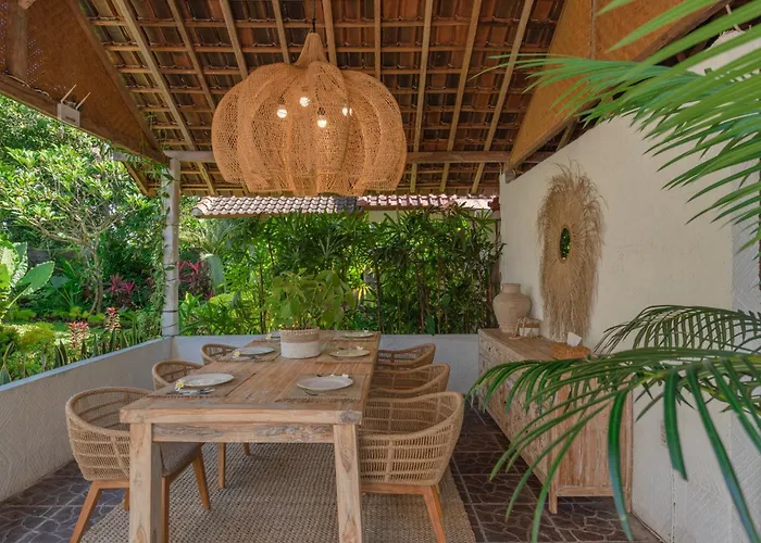 Ferienhaus Tropical Oasis Lovina *