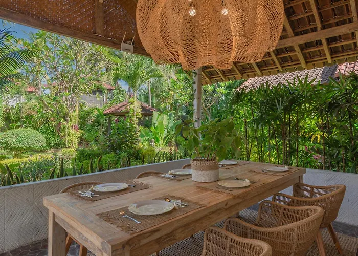 Tropical Oasis Lovina Ferienhaus Temukus