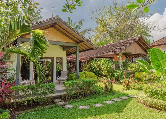 Tropical Oasis Lovina Ferienhaus Temukus