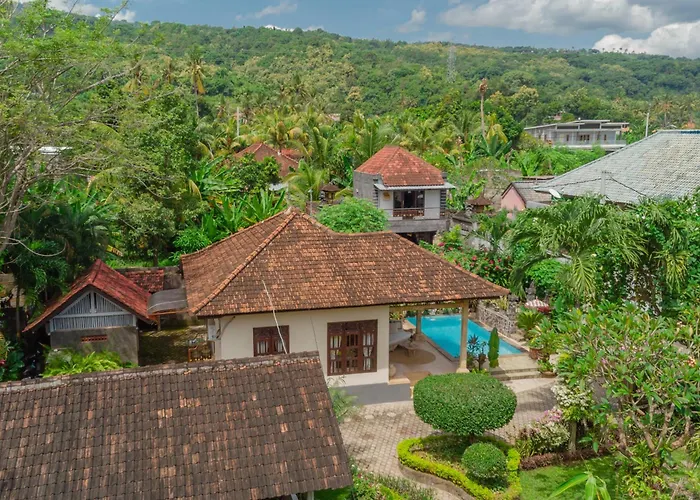 Tropical Oasis Lovina Ferienhaus Temukus